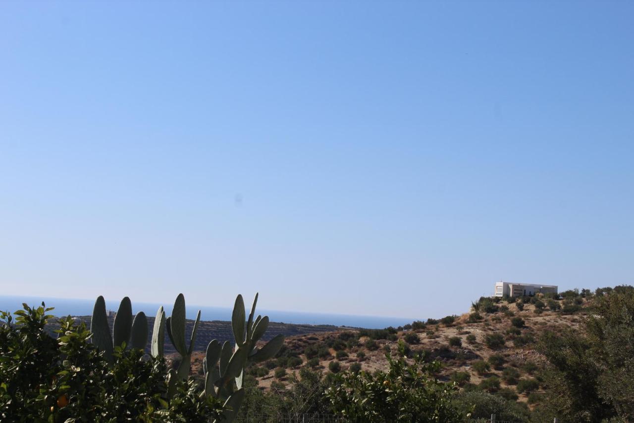 Affittacamere To Spiti Tou Papa Sto Vouno Kamilari Esterno foto